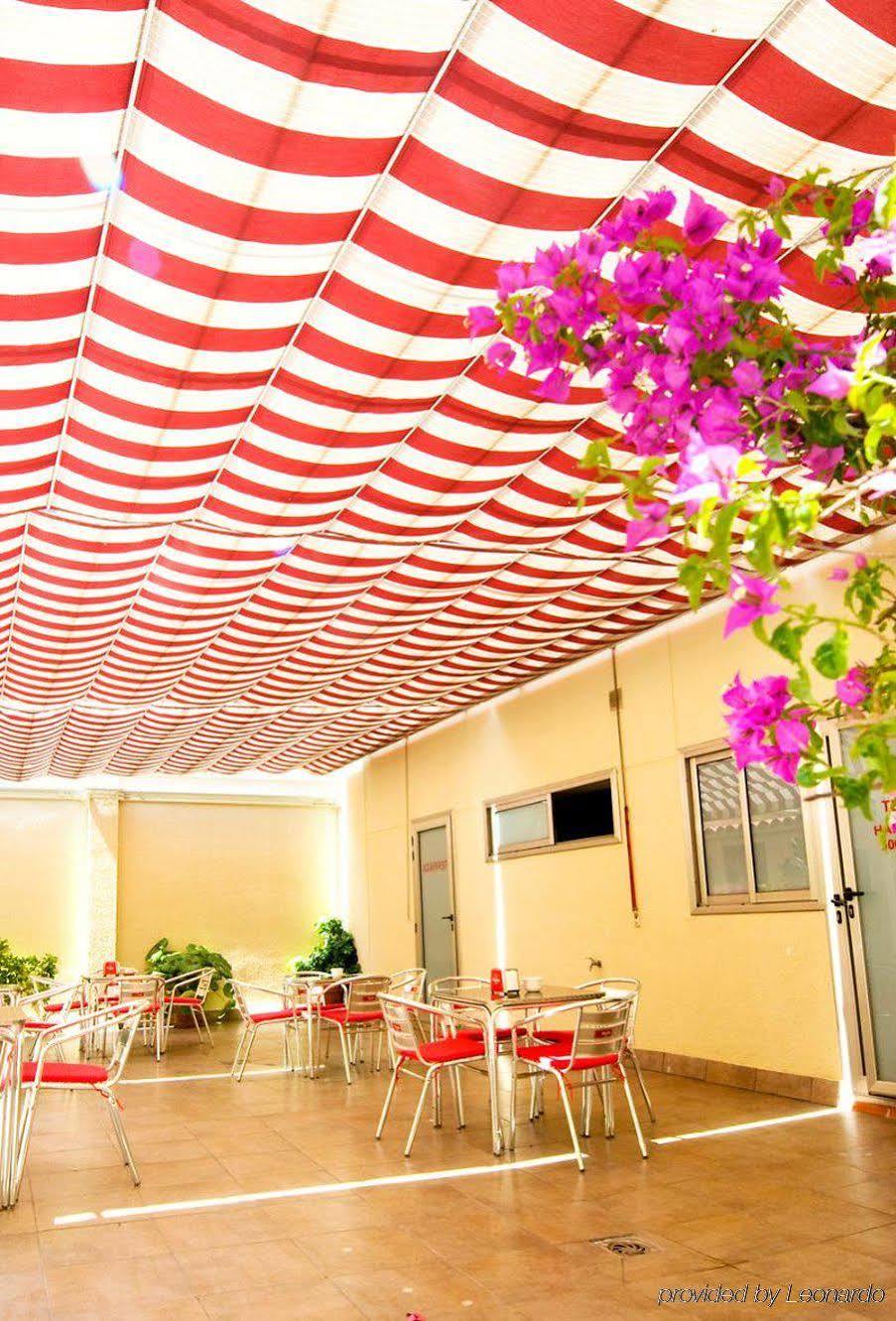 Hotel Ciutat De Sant Adria Sant Adrià de Besòs Ristorante foto